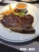 买了一袋棒棒冰，为什么现在找不到童年吃棒棒冰的那种幸福感了