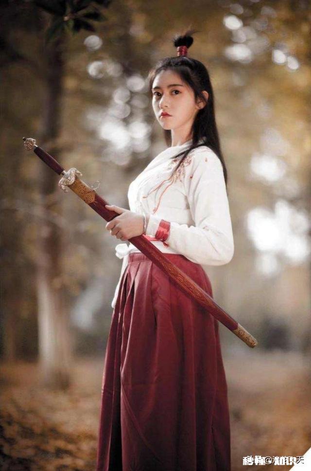 收集故事,来吧。听说的、自己的、书上的、奇葩的、身边的、令人唏嘘的,你有么讲来听