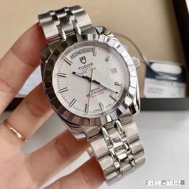 那些花十几万购买瑞士手表的人心里是怎么想的