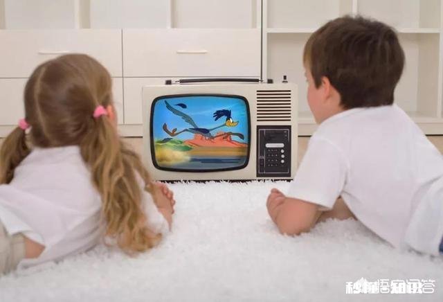 为了孩子，家里是不是应该不装电视机、杜绝智能手机