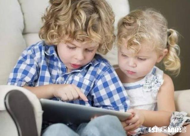 为了孩子，家里是不是应该不装电视机、杜绝智能手机
