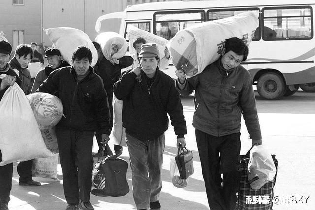 高中生天天上课睡觉，下课后就玩游戏，这些人后来都怎么样了