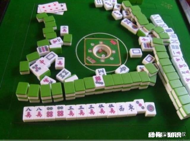 如何拯救爱打牌的女朋友关键是她家人跟朋友圈都是打牌的人