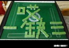 如何拯救爱打牌的女朋友关键是她家人跟朋友圈都是打牌的人