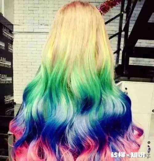 父母不让孩子染发化妆的多吗为什么