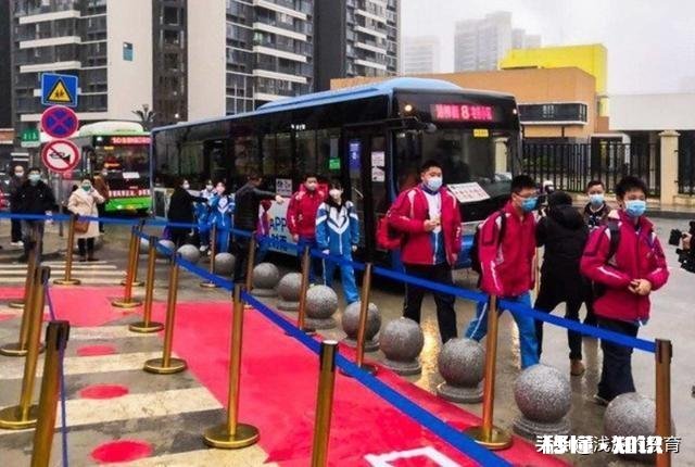 河南什么时候开学