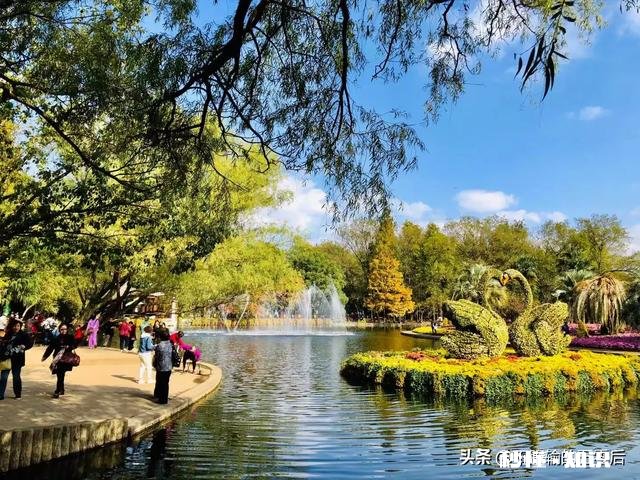 女55岁退休,养老金5000元,两套房产,在全国算什么水平