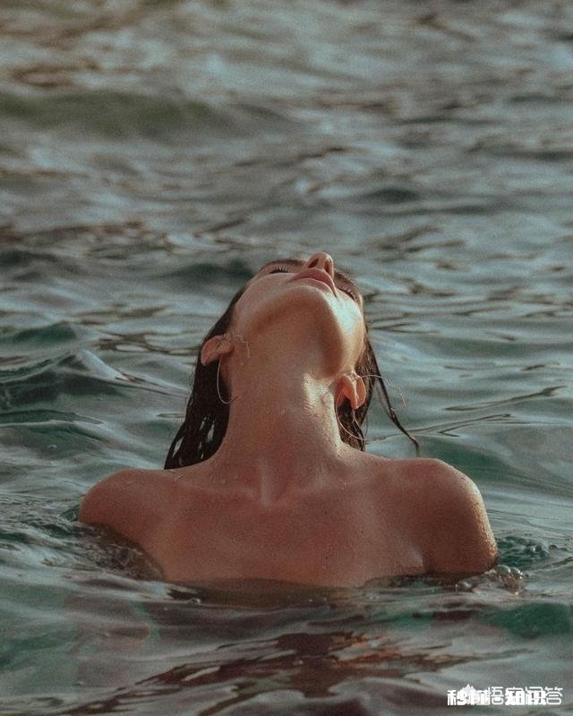 你第一次喜欢一个人时是几年级现在还觉得这个人是你喜欢的类型吗