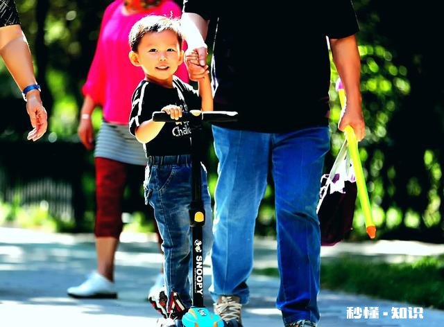 单反相机镜头几万元一支，是否存在垄断行为