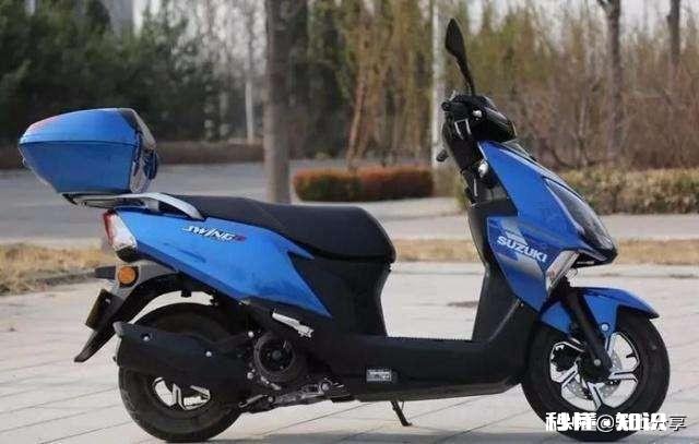 每天上下班通勤40公里，求推荐1万左右的踏板摩托