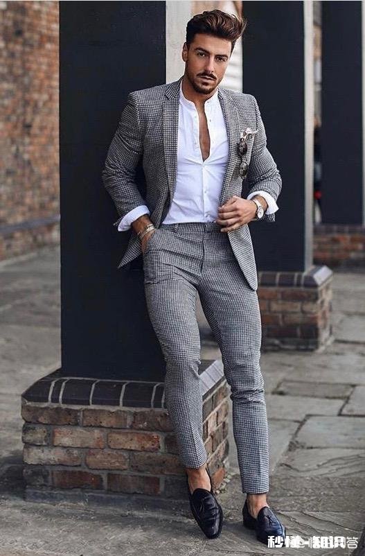 请问好看的优秀的男生都在哪里