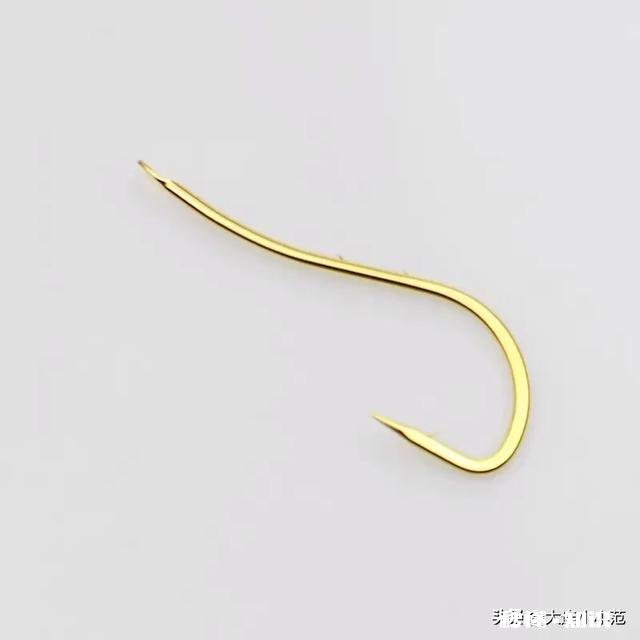 这鱼钩的钩柄较长，知道它适合钓啥鱼吗