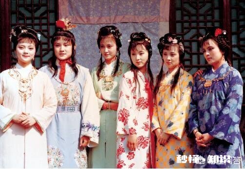 《红楼十二钗》中，妻子、情人、红颜知己、女同事你会分别选谁