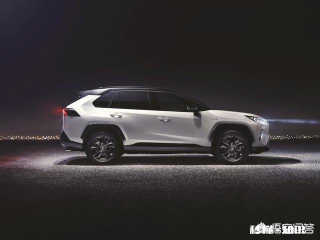 新款丰田荣放2020款，2.0L值得买吗