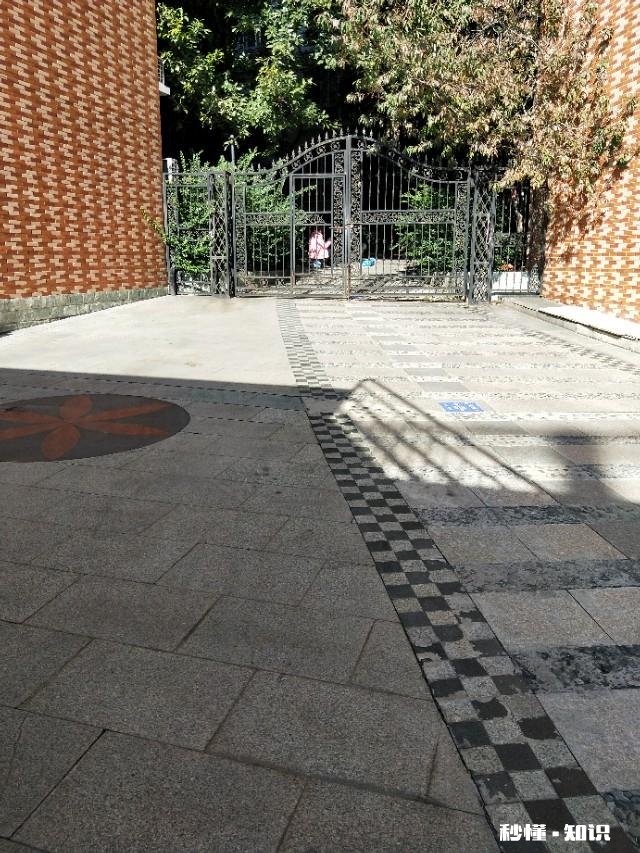 我已退休等老公明年退休后想租一个小院当候鸟，不知哪个地方合适