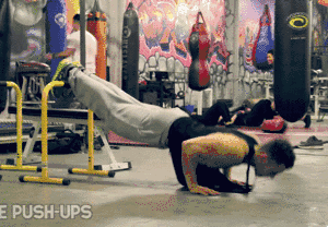 胸肌上部怎么练饱满,胸肌上部练饱满的技巧是什么