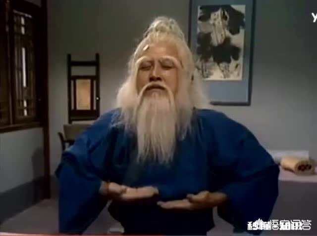 降龙掌在乔峰手中威力强大，可在洪七公手中，为何打不过王重阳