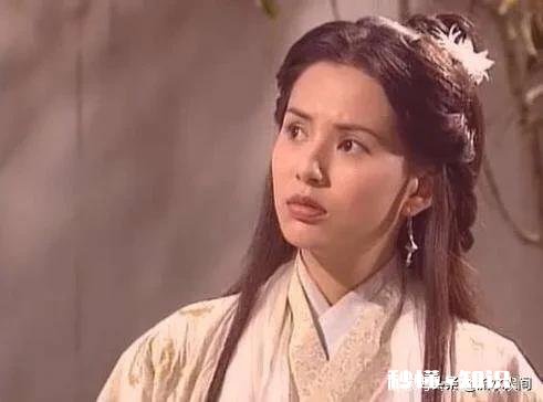 降龙掌在乔峰手中威力强大，可在洪七公手中，为何打不过王重阳