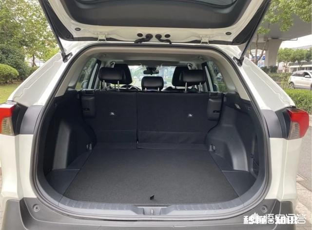 我第一次买车，看上了一汽丰田荣放，大伙觉得怎么样