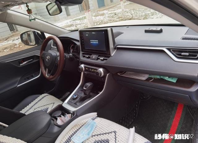 我第一次买车，看上了一汽丰田荣放，大伙觉得怎么样