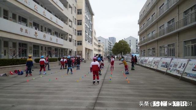 假如老师都做老好人，对学生放任自流，试想一下学校会是什么样子，社会又会是什么样子