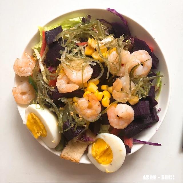 微胖的男生健身成为肌肉男能简单点吗