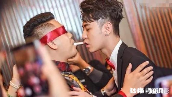 张云雷当伴郎，郭德纲、于谦、高峰到场祝贺，是谁的婚礼那么有排面