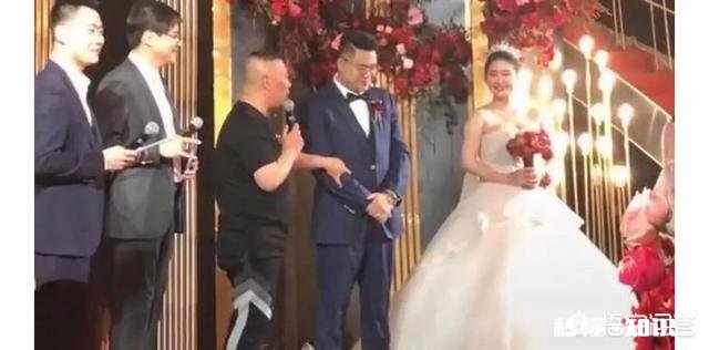 张云雷当伴郎，郭德纲、于谦、高峰到场祝贺，是谁的婚礼那么有排面