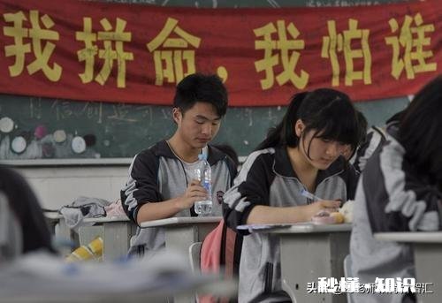 高中教育为什么不能像初中那样老师督促学生学，那样升学率不就更高了吗
