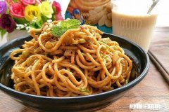 不吃主食能减肥嘛