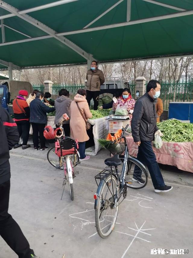 你对占道经营有什么看法