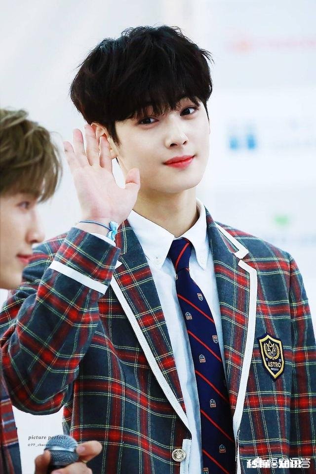 韩国有哪些颜值高的年轻男爱豆