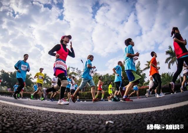 有跑步习惯的女生，在13周内，如何科学训练完成半马