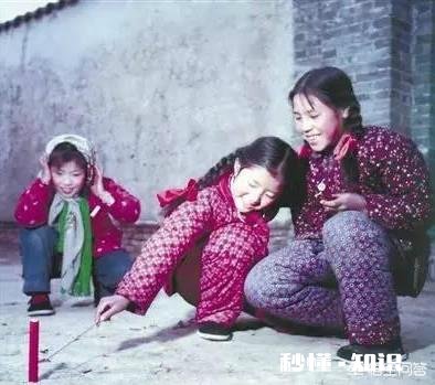 有人觉得小时候过年很热闹，现在走亲戚像过场，年味淡了，亲情疏远了吗