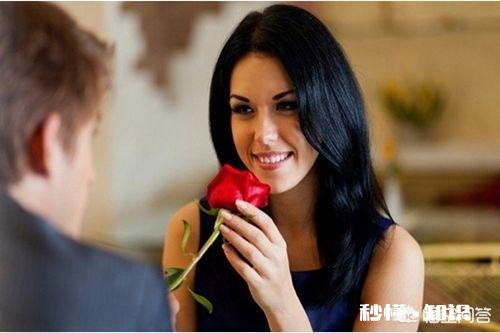 性格内向的男生该怎样搭讪喜欢的女生