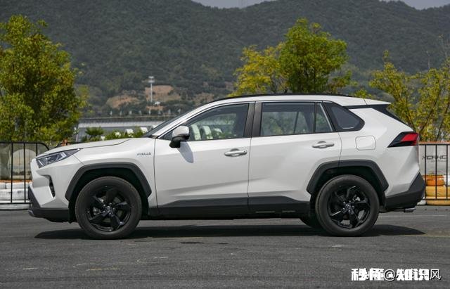 2.0L的荣放怎么样，家用够用吗