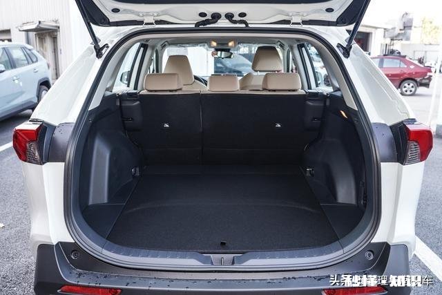 2.0L的荣放怎么样，家用够用吗