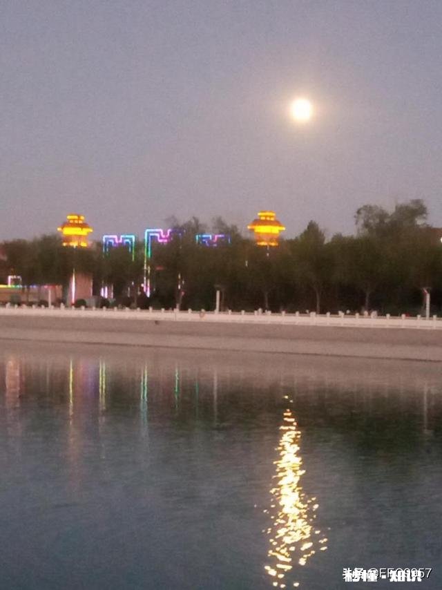 你喜欢十五的月亮，还是十六的月亮呢