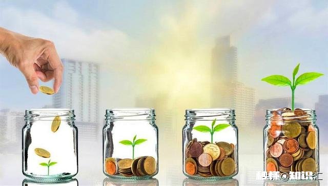 你愿意把钱放在银行当中，存款还是愿意理财