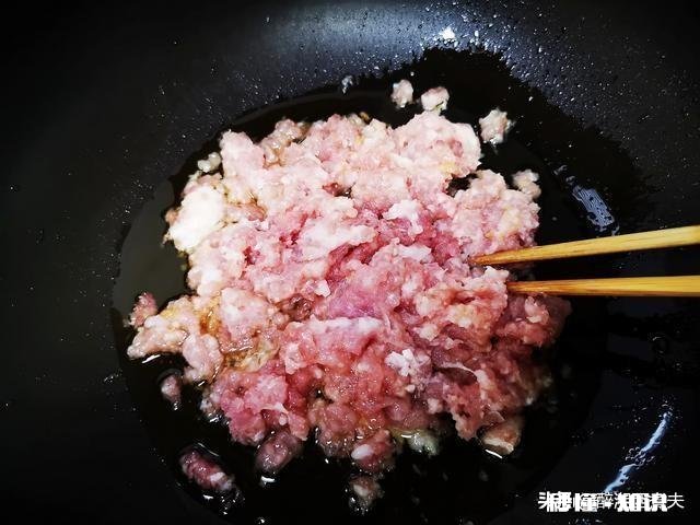 请问用什么肉和菜包的饺子好吃