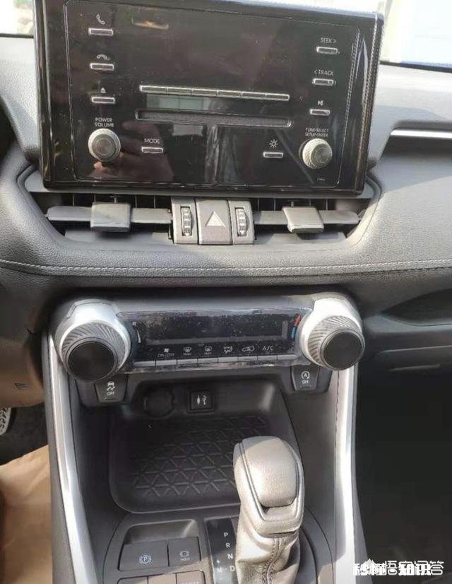 想入手丰田荣放的2.0L都市版，值得购买吗