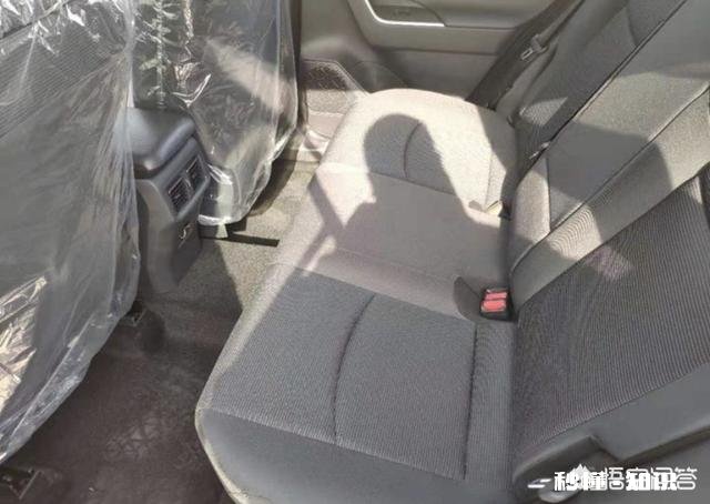 想入手丰田荣放的2.0L都市版，值得购买吗