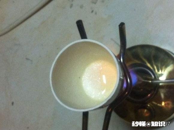 高一化学书新版教材上说离子化合物不一定有离子键,能举个例子吗