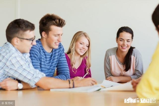 初中毕业以后就出来打工了，现在有点后悔，怎么办要回去继续读书吗