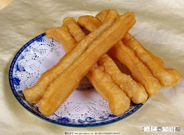 如何让一斤面粉炸出更多的油条