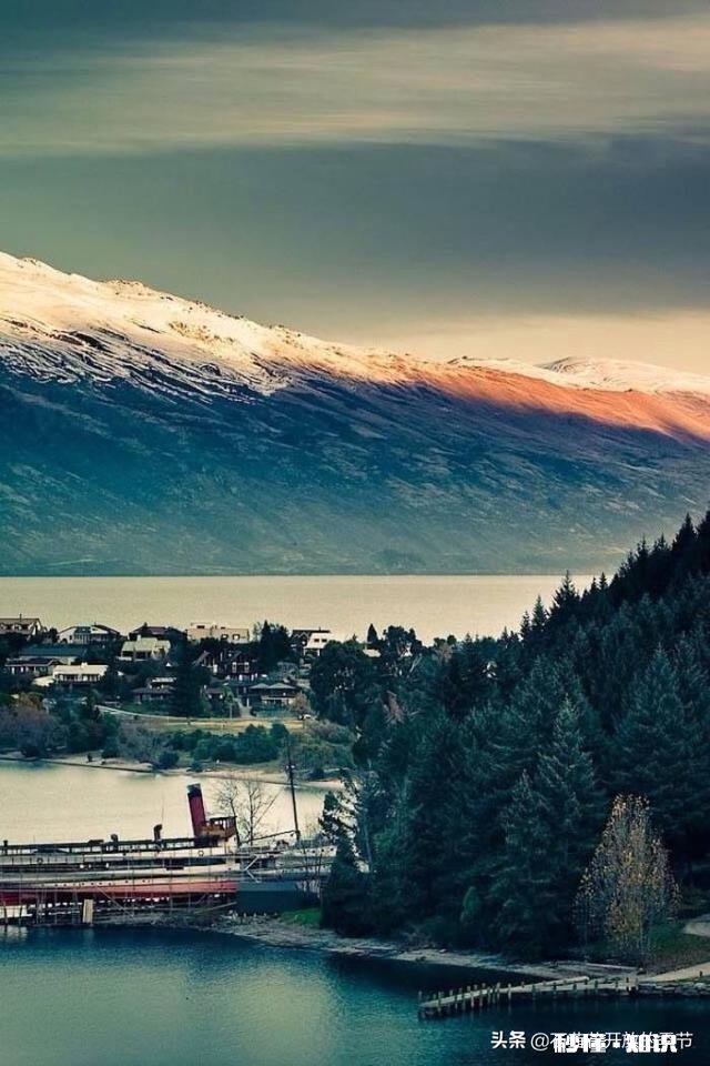 下午去钓鱼找了个钓点,正钓着,来了个人说他上午在这钓的,让我挪位置,合理吗