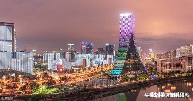 北大毕业生12年不回家，万言书控诉父母，大家怎么看