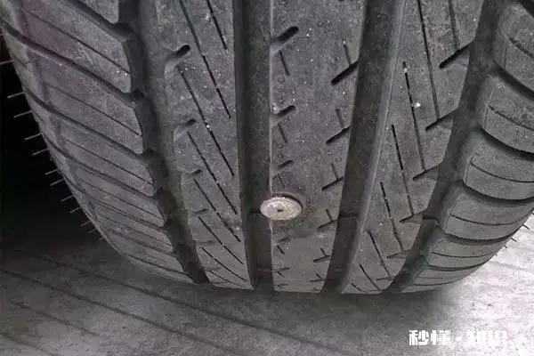 轮胎侧面划破了需要更换新轮胎吗