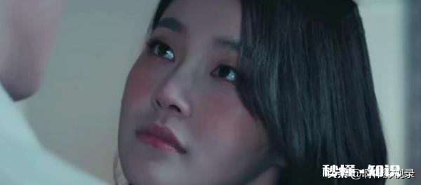 《燃烧》中许佳桐为什么要和周浩宇发生关系