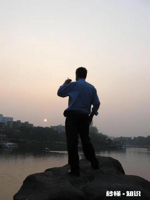 50岁的人没有正当职业，做什么事情能挣钱养家